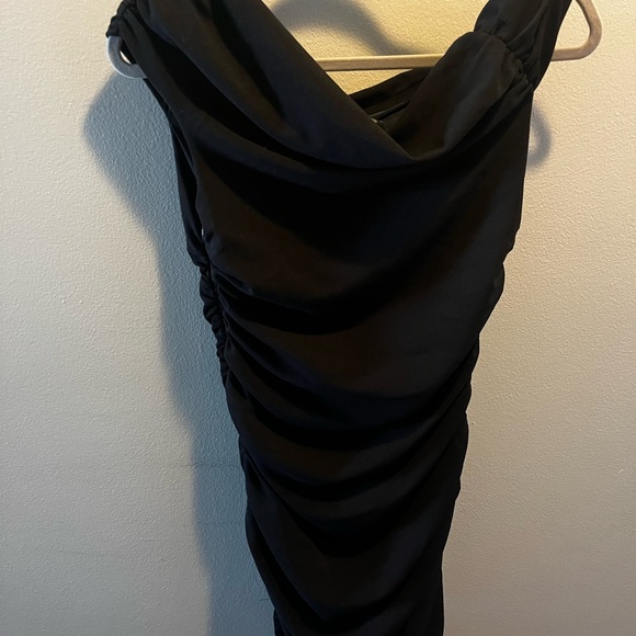 Brand New Abercrombie and Fitch Dress - Picture 2 of 3